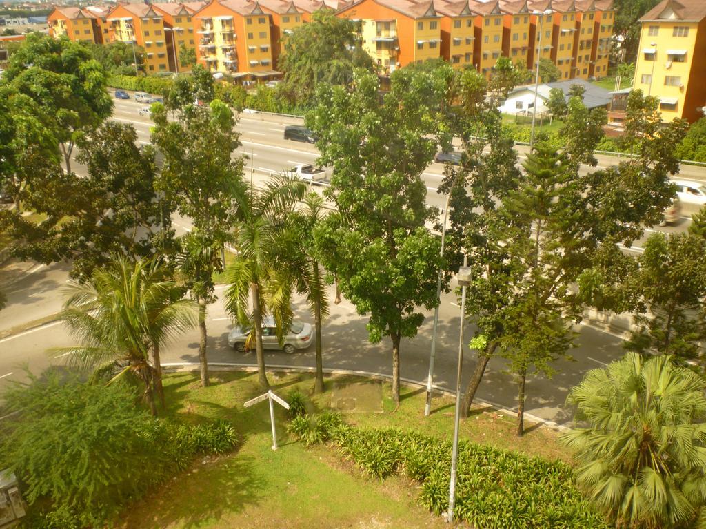 Hotel Sri Sutra - Bandar Sunway 3 Petaling Jaya Eksteriør bilde