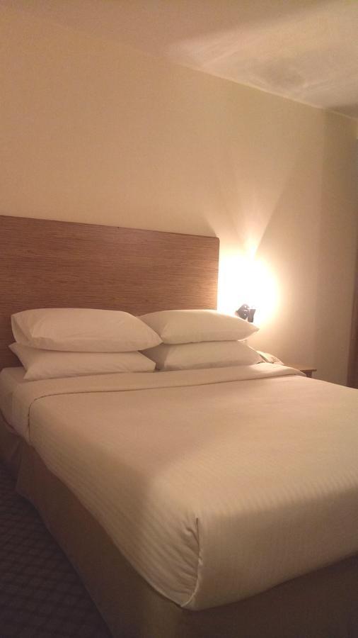 Hotel Sri Sutra - Bandar Sunway 3 Petaling Jaya Eksteriør bilde