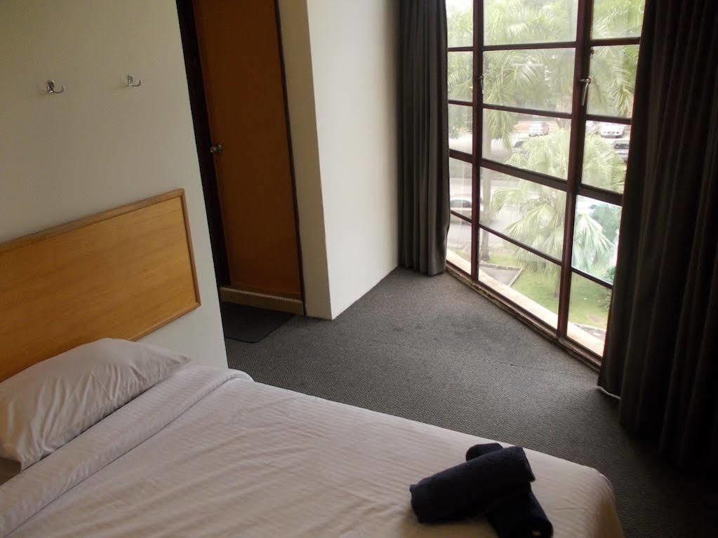 Hotel Sri Sutra - Bandar Sunway 3 Petaling Jaya Eksteriør bilde